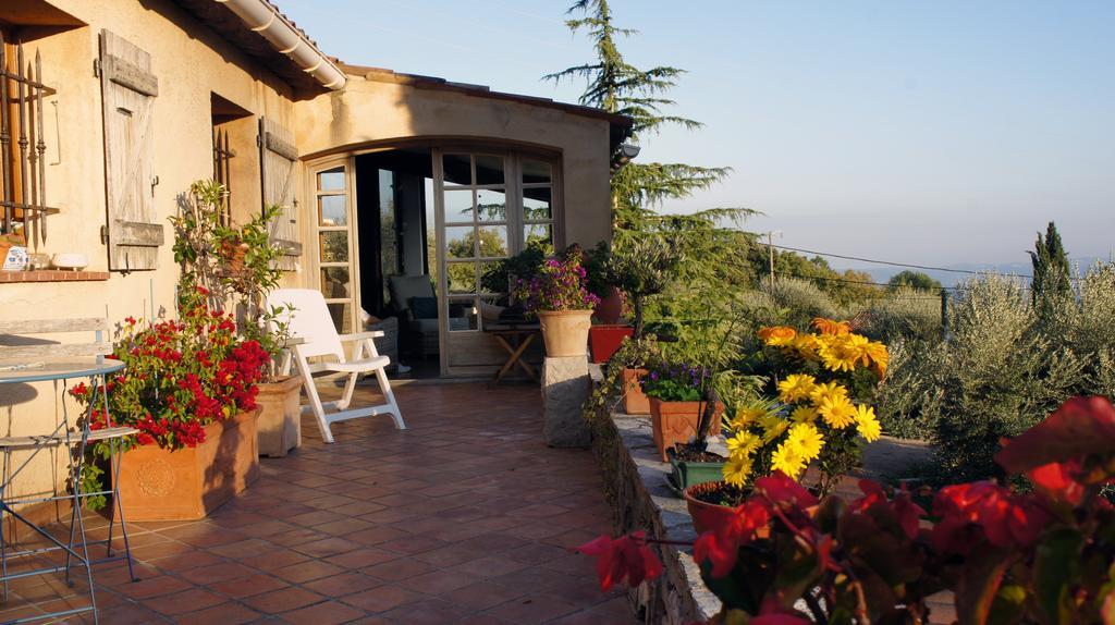 La Bergerie St Antoine Bed & Breakfast Spéracèdes Bagian luar foto