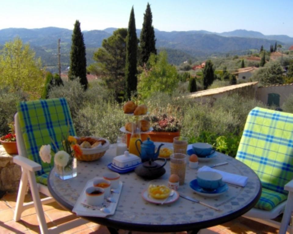 La Bergerie St Antoine Bed & Breakfast Spéracèdes Bagian luar foto